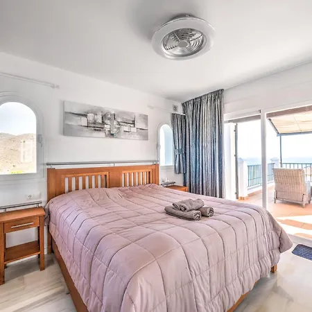 Beautiful With Private Heated Pool In Nerja Torrox