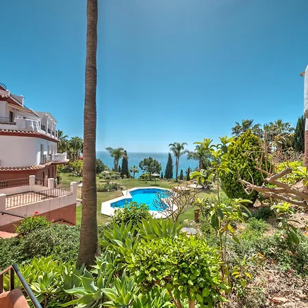 Beautiful With Private Heated Pool In Nerja *